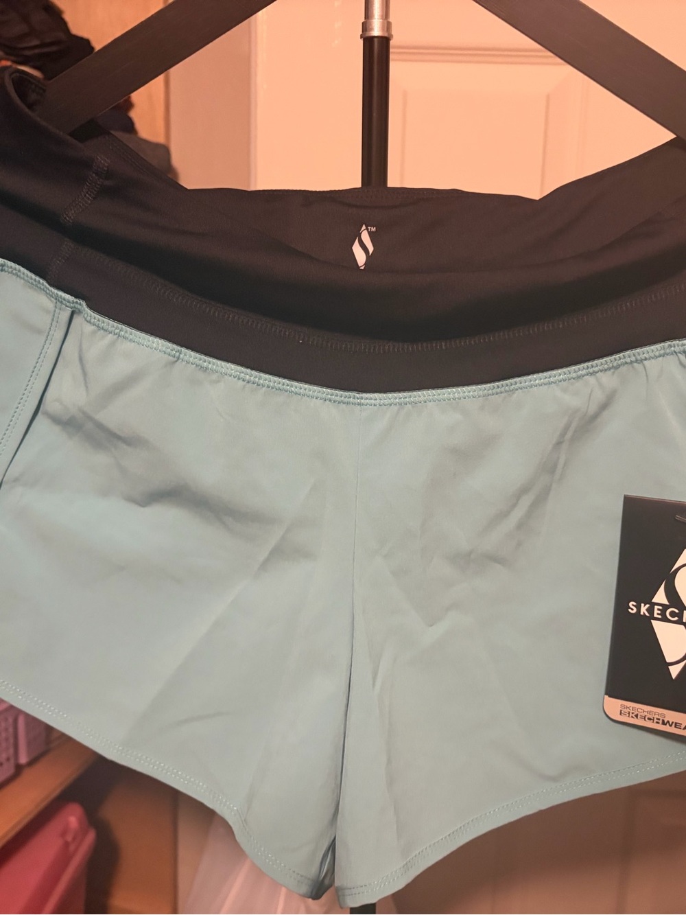 Skechers Black Waistband Aqua Athletic Shorts